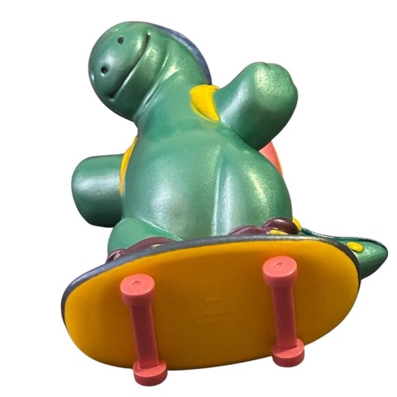 Hallmark 1994 Keepsake Ornament Dinosaur On Skateboard - Picture 8 of 8